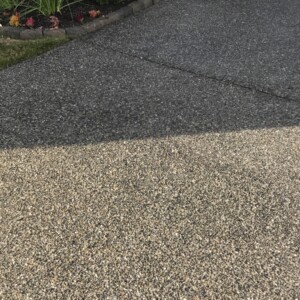 Driveway Cleaning in Lynnwood, Washington